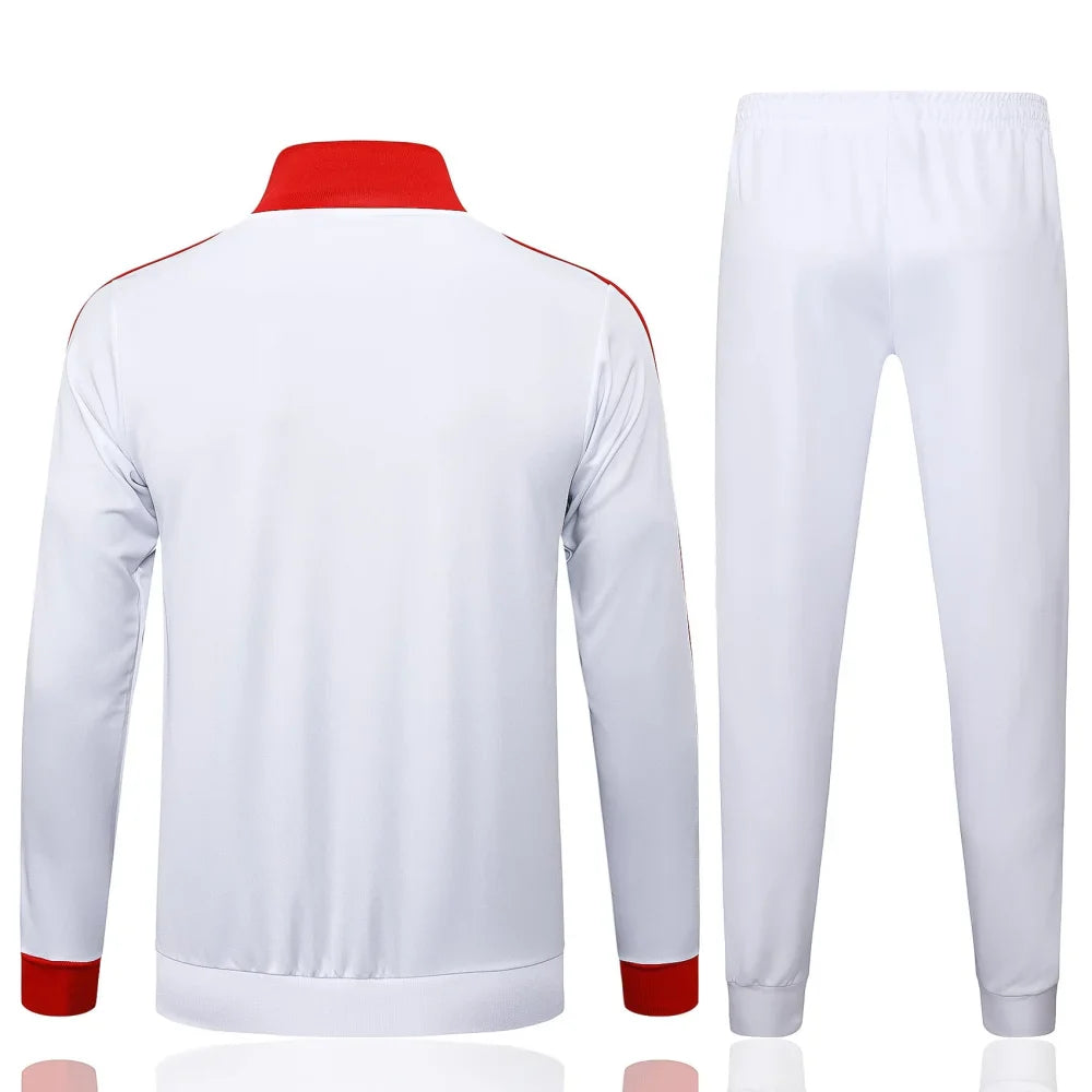 Chandal Bayern Munich 25-26, cremallera completa, Modelo 3