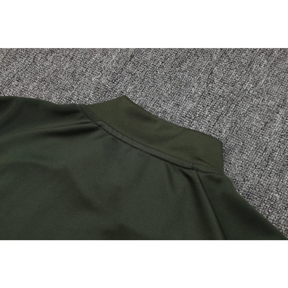 Chandal Bayern Munich 25-26, cremallera completa, Modelo 4