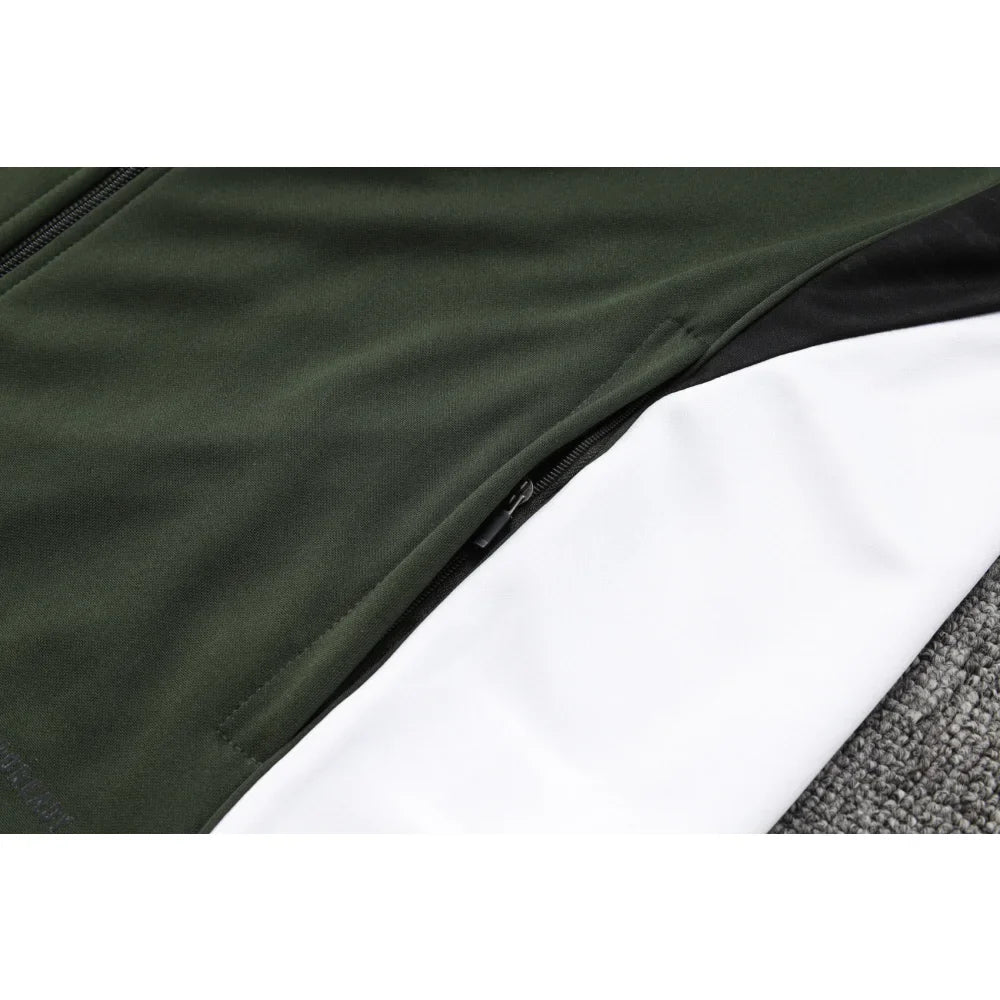 Chandal Bayern Munich 25-26, cremallera completa, Modelo 4
