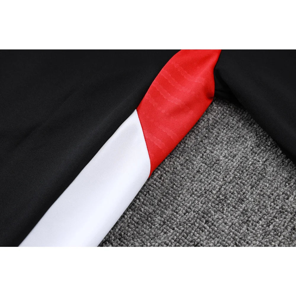 Chandal Bayern Munich 25-26, cremallera completa, Modelo 5