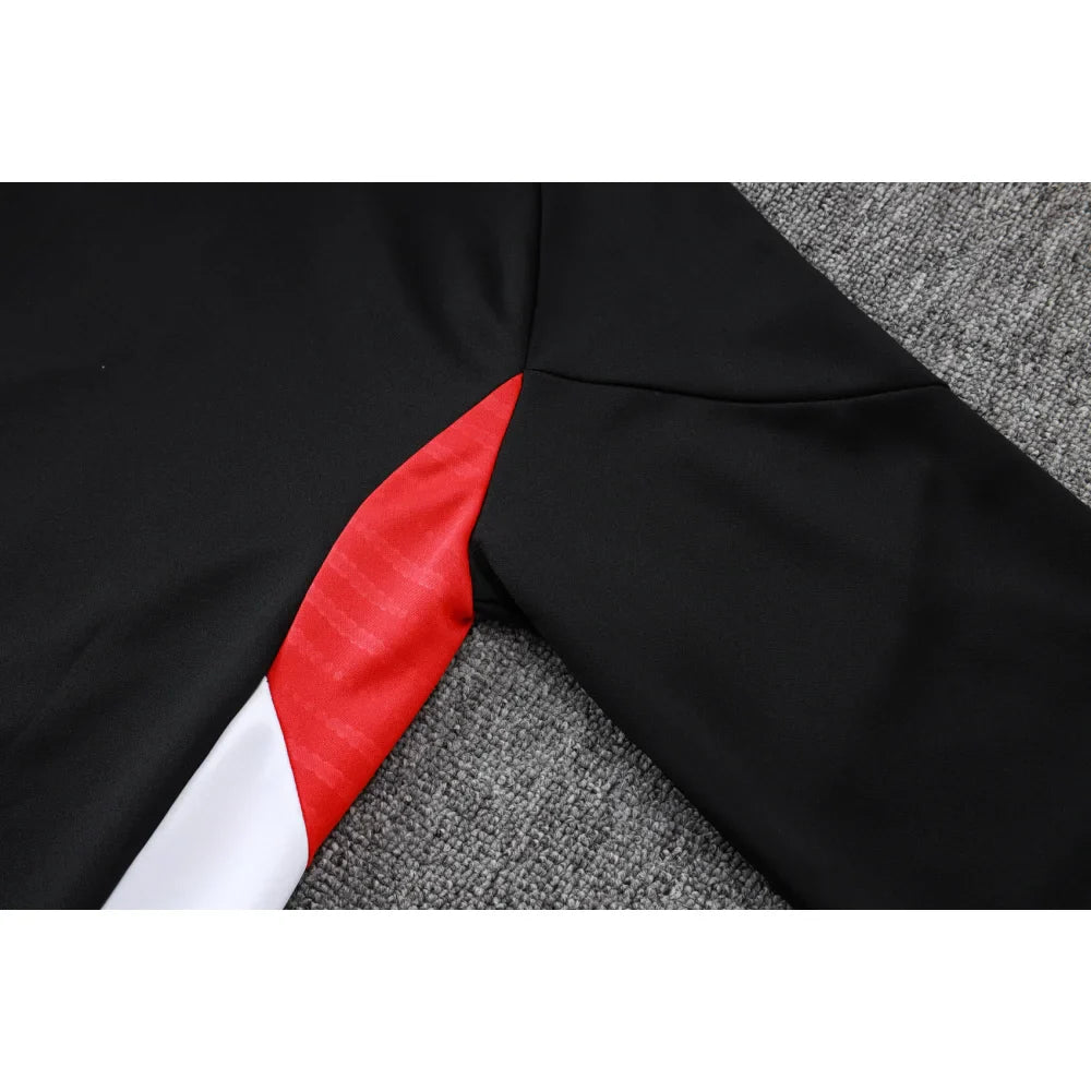 Chandal Bayern Munich 25-26, cremallera completa, Modelo 5