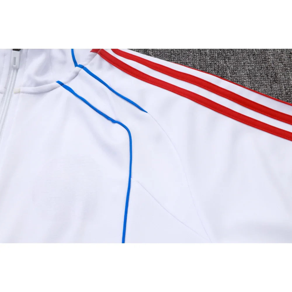Chandal Bayern Munich 25-26, cremallera completa, Modelo 6