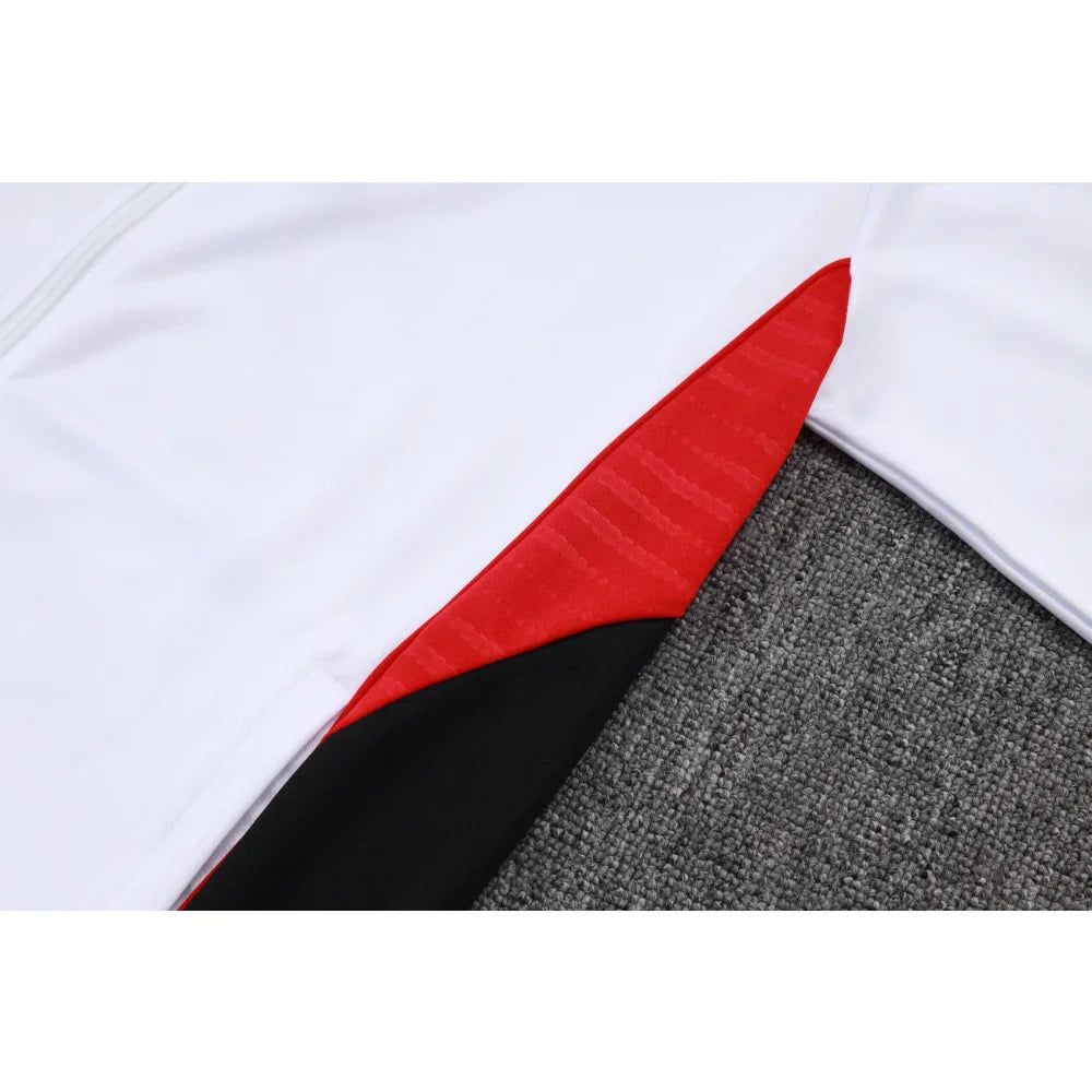 Chandal Bayern Munich 25-26, cremallera completa, Modelo 8