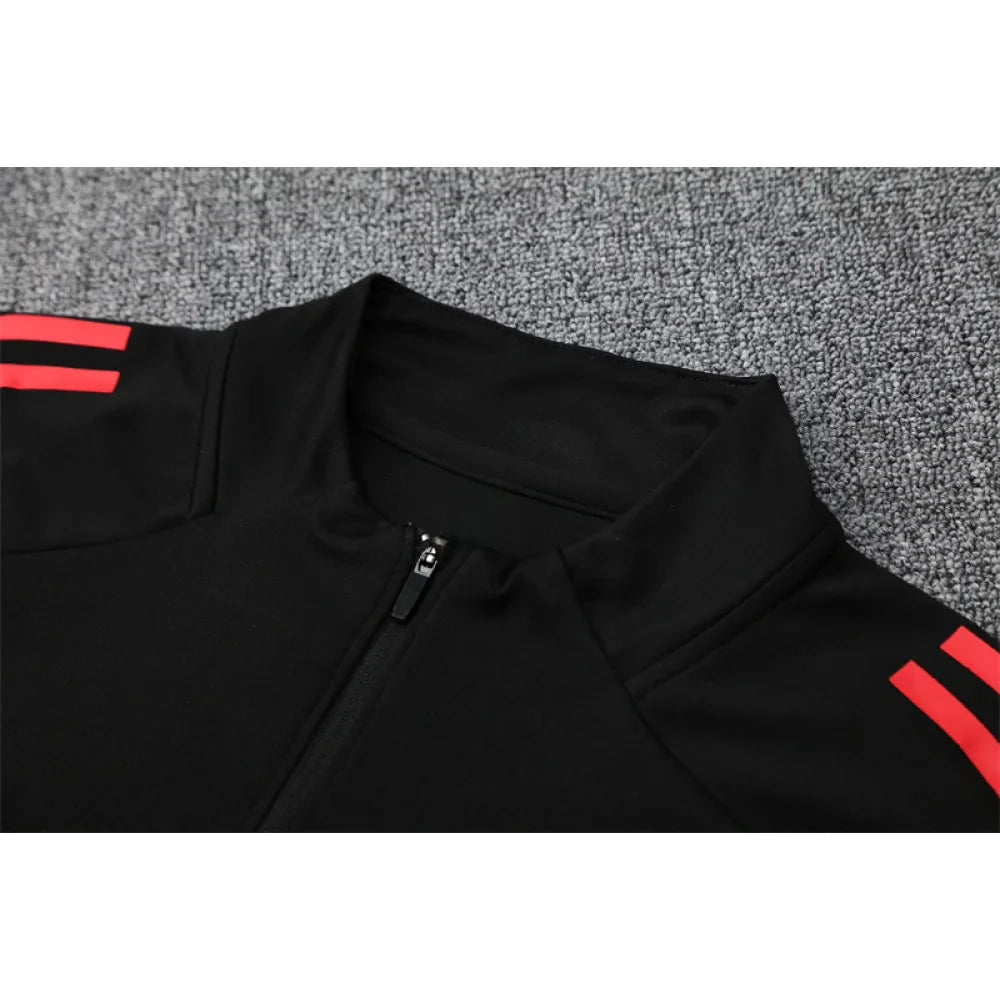Chandal Bayern Munich 25-26, media cremallera, Modelo 1
