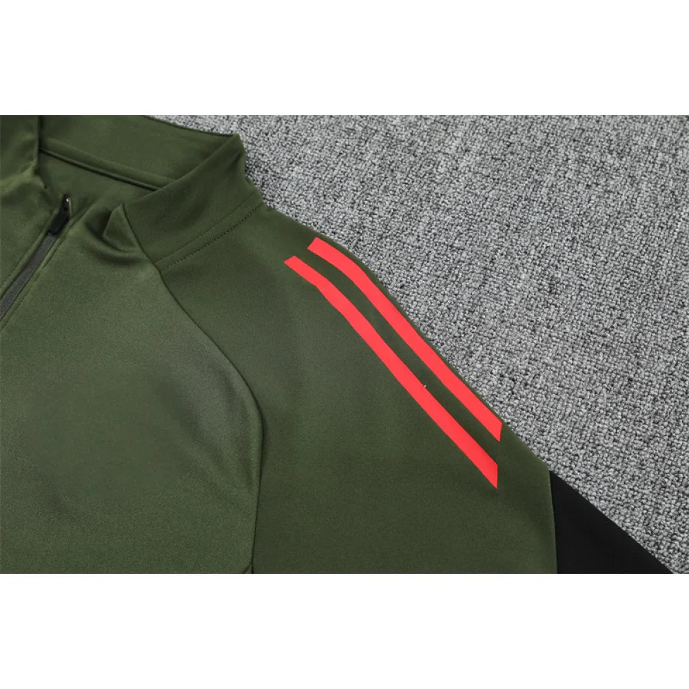 Chandal Bayern Munich 25-26, media cremallera, Modelo 2
