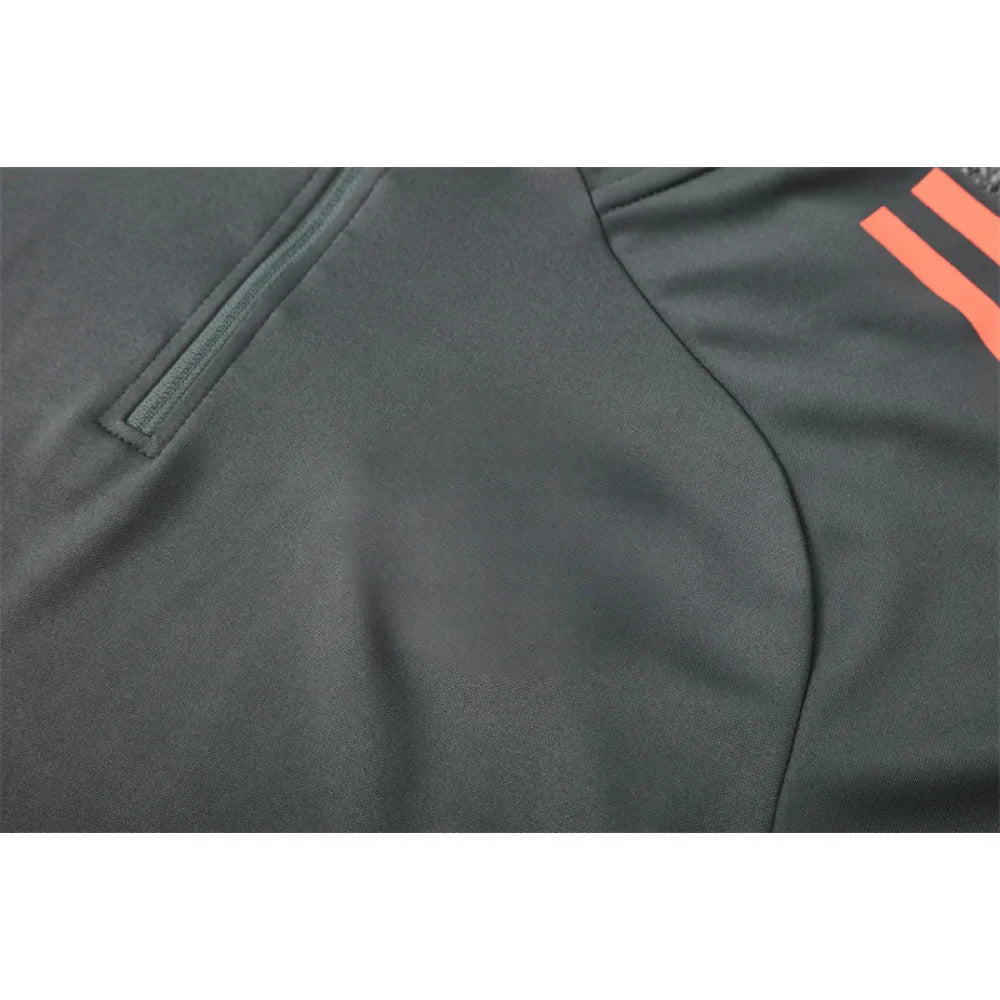 Chandal Bayern Munich 25-26, media cremallera, Modelo 4