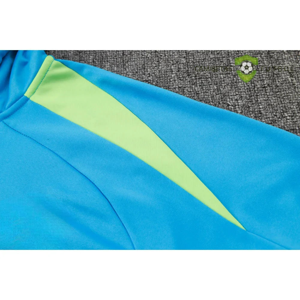 Chandal Brasil 24-25, media cremallera con capucha, Modelo 1