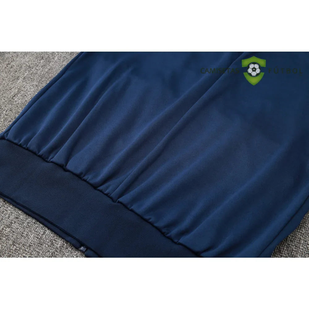 Chandal Chelsea 24-25, cremallera completa con capucha, Modelo 1