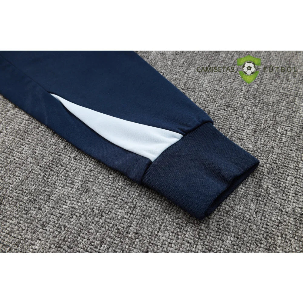Chandal Francia 24-25, media cremallera con capucha, Modelo 2