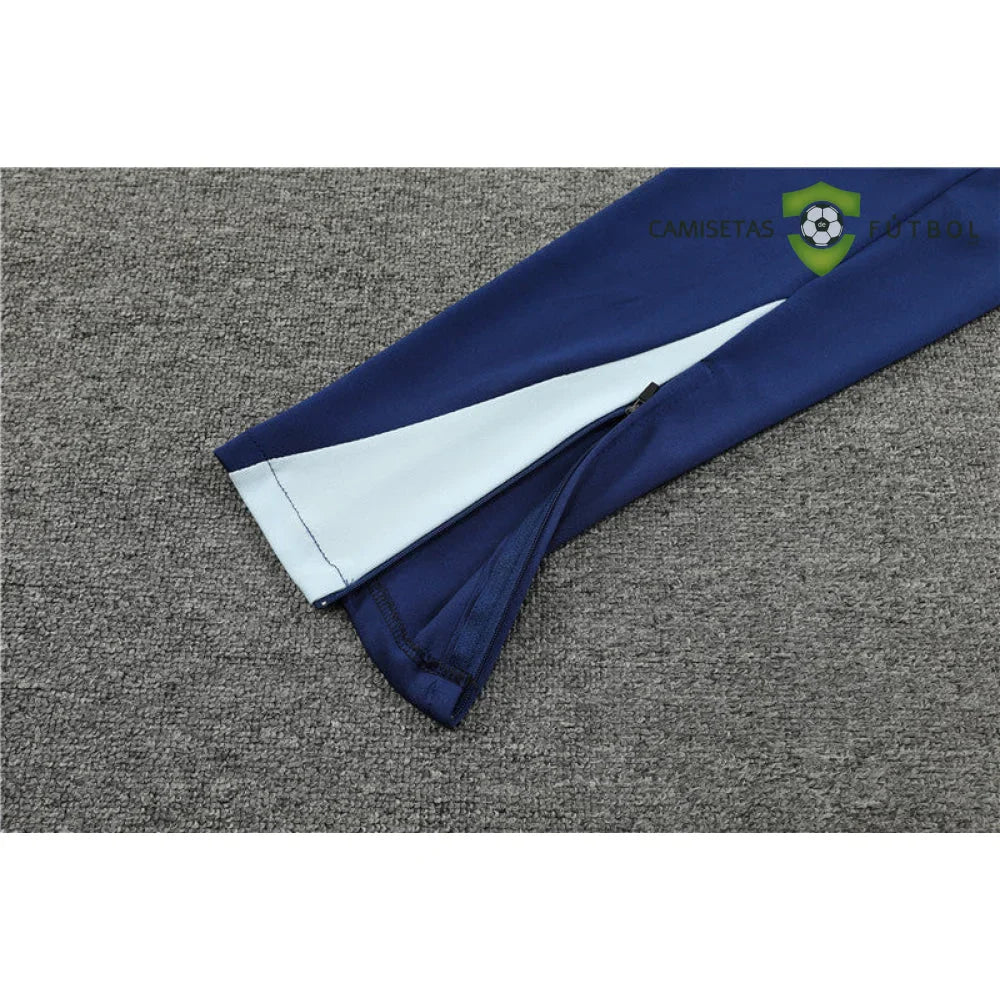 Chandal Francia 24-25, media cremallera, Modelo 3