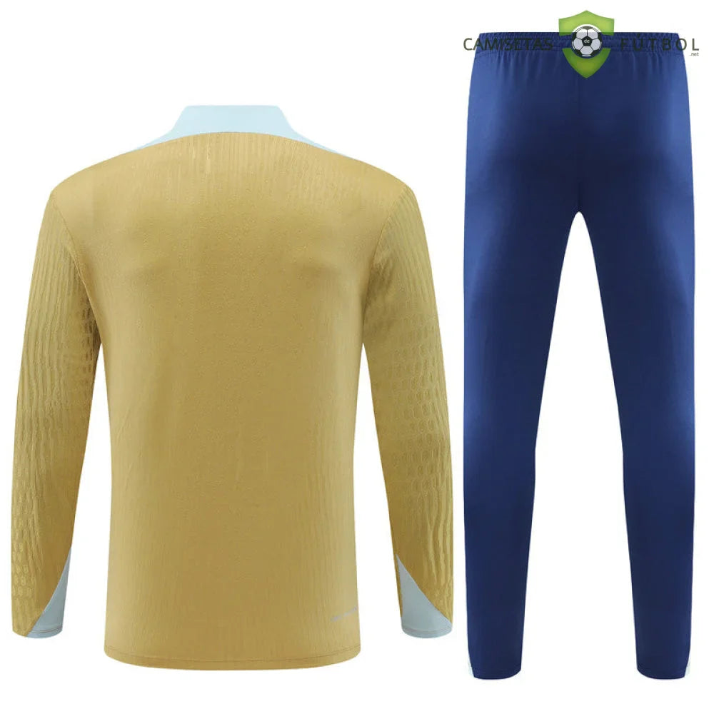 Chandal Francia 24-25, media cremallera, Modelo 3
