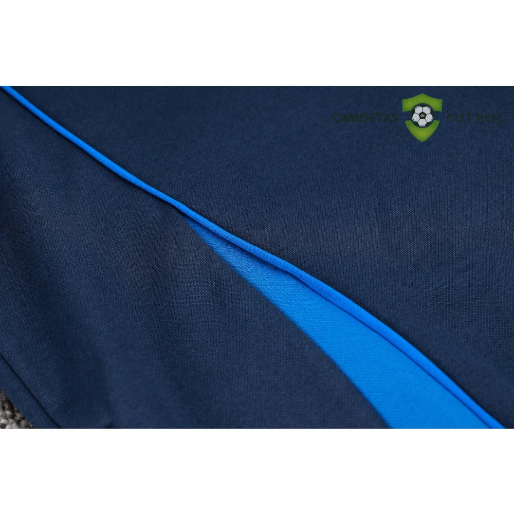 Chandal Italia 24-25, media cremallera con capucha, Modelo 2