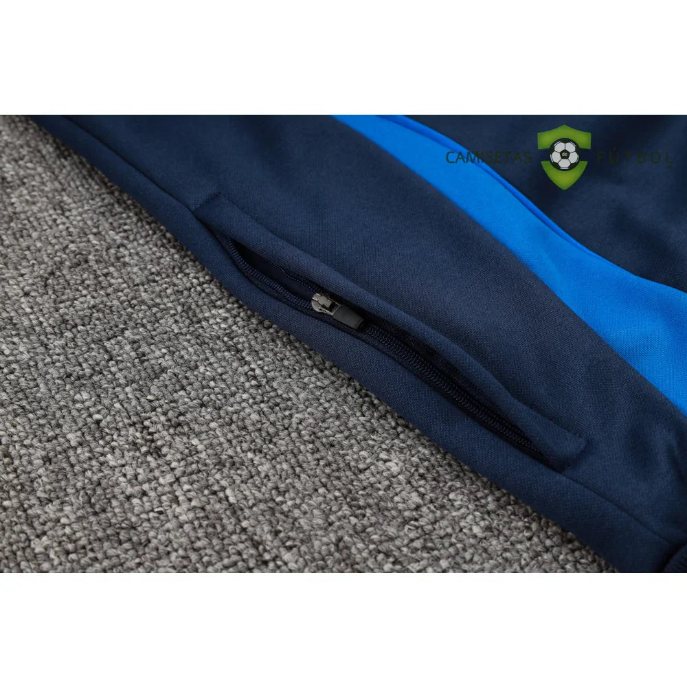 Chandal Italia 24-25, media cremallera con capucha, Modelo 2