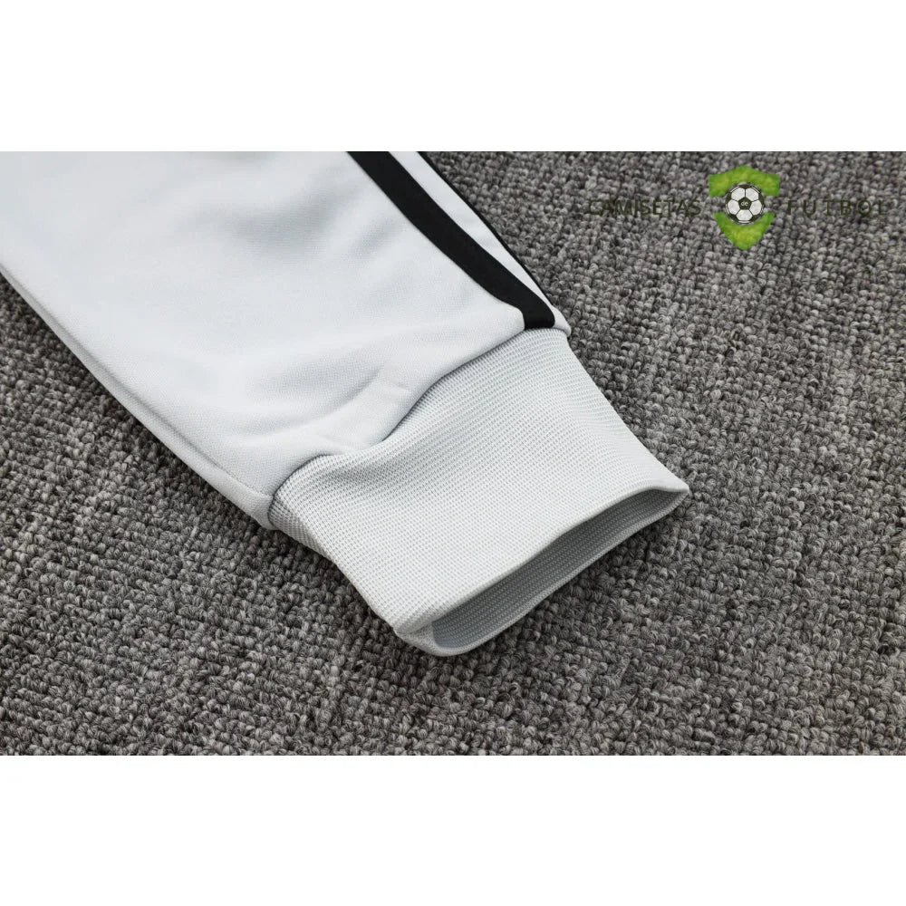 Chandal Juventus 24-25, cremallera completa, Modelo 2