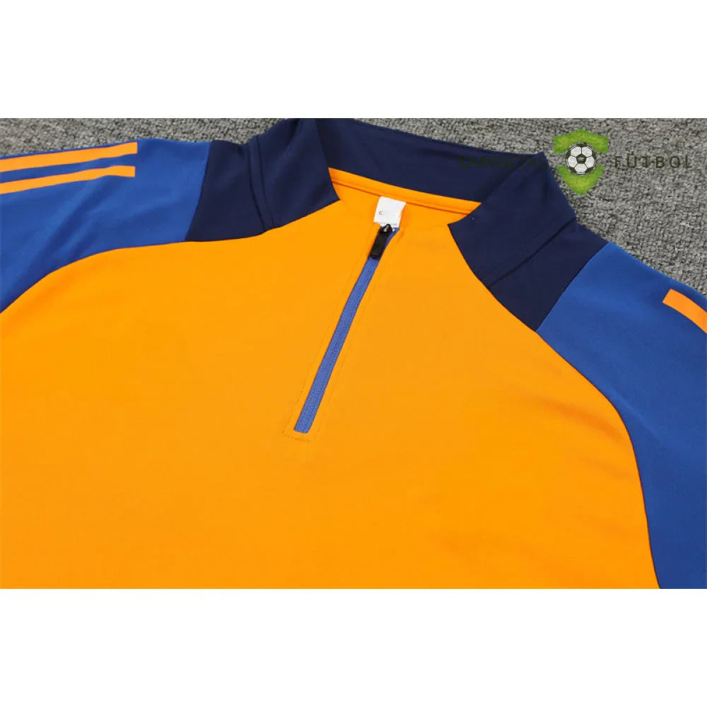 Chandal Juventus 24-25, media cremallera, Modelo 2