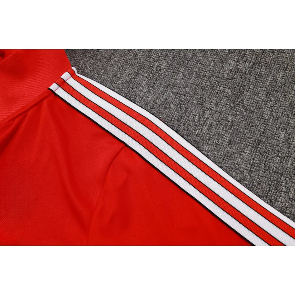 Chandal Liverpool 25-26, cremallera completa, Modelo 1