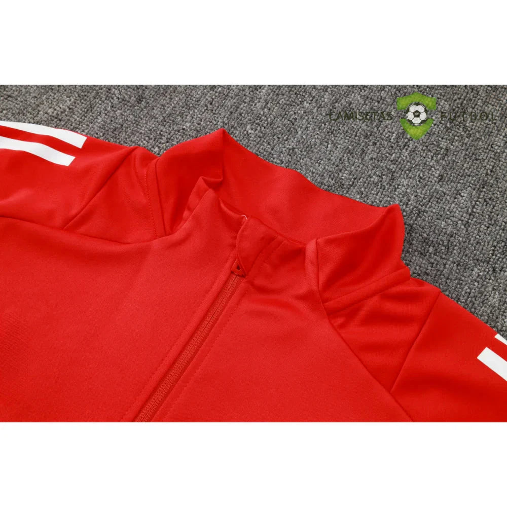 Chandal Manchester United 24-25, cremallera completa, Modelo 1