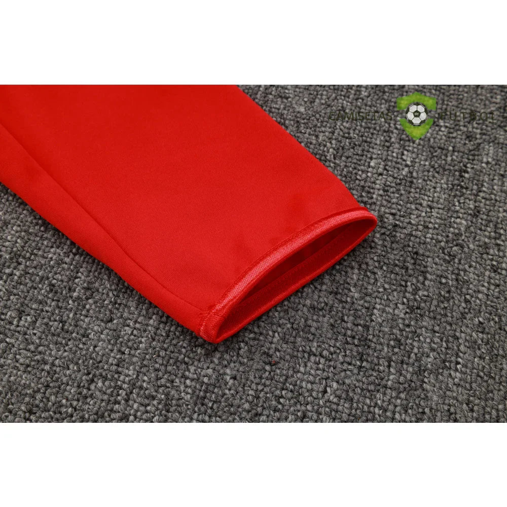 Chandal Manchester United 24-25, cremallera completa, Modelo 1