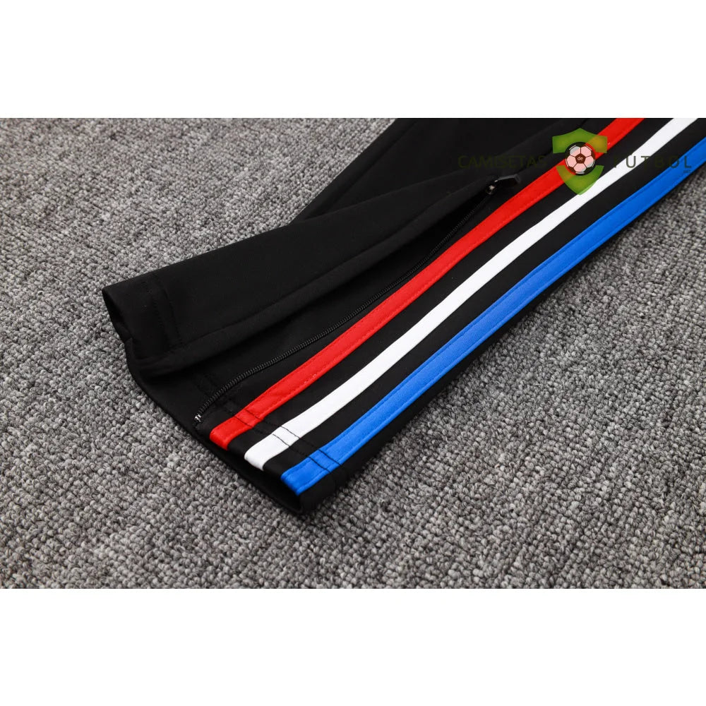Chandal Manchester United 24-25, cremallera completa, Modelo 4