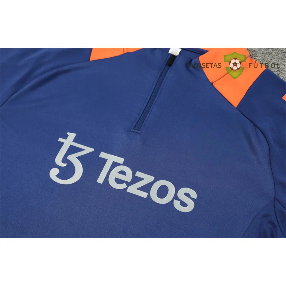 Chandal Manchester United 24-25, media cremallera, Modelo 1