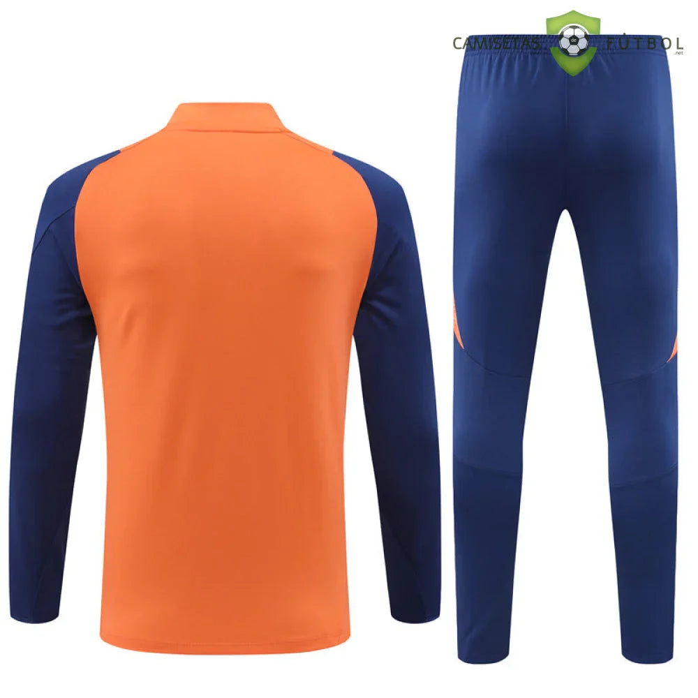 Chandal Manchester United 24-25, media cremallera, Modelo 2