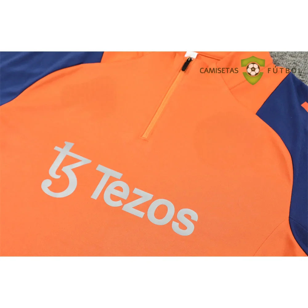 Chandal Manchester United 24-25, media cremallera, Modelo 2