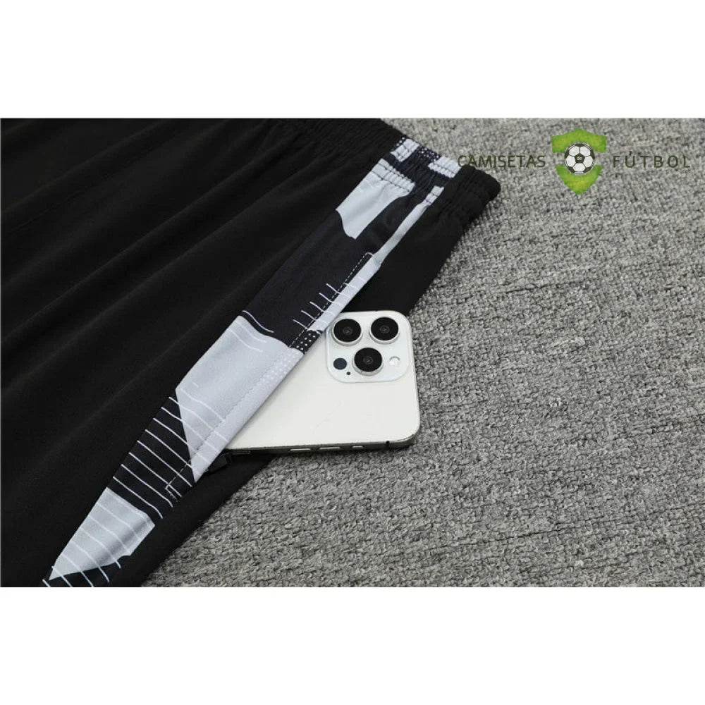 Chandal Manchester United 24-25, media cremallera, Modelo 5