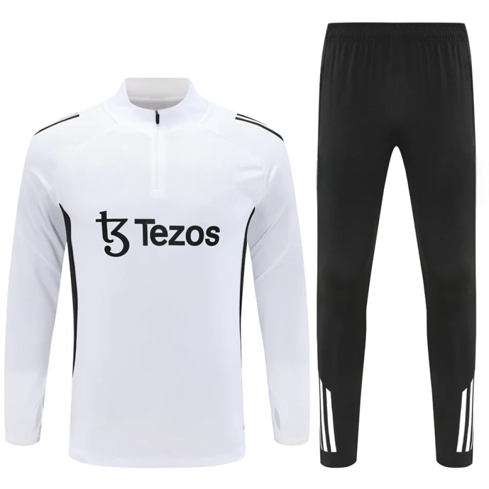 Chandal Manchester United 25-26, media cremallera, Modelo 1