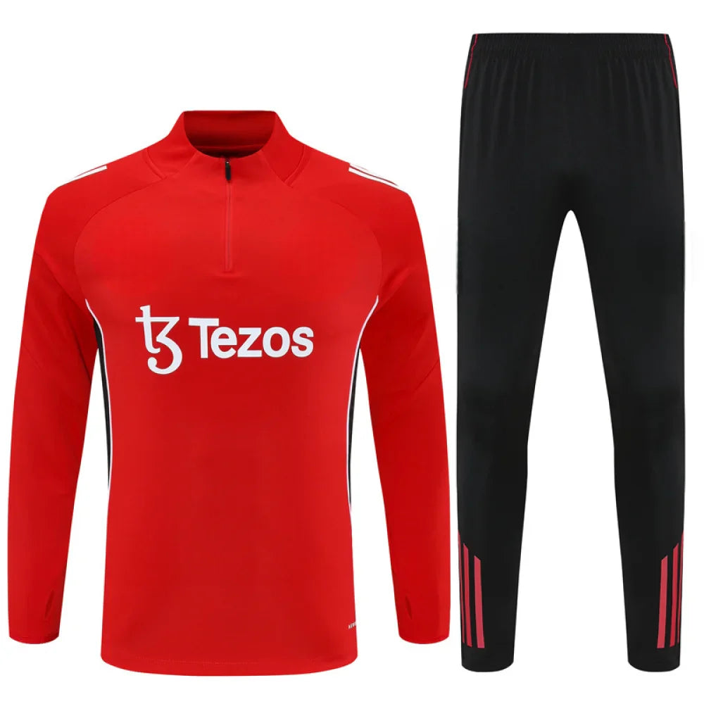 Chandal Manchester United 25-26, media cremallera, Modelo 2
