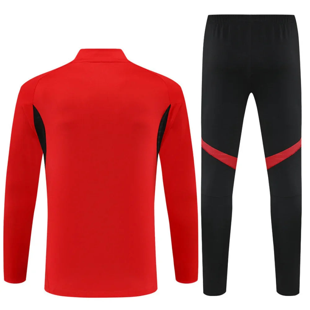 Chandal Manchester United 25-26, media cremallera, Modelo 2