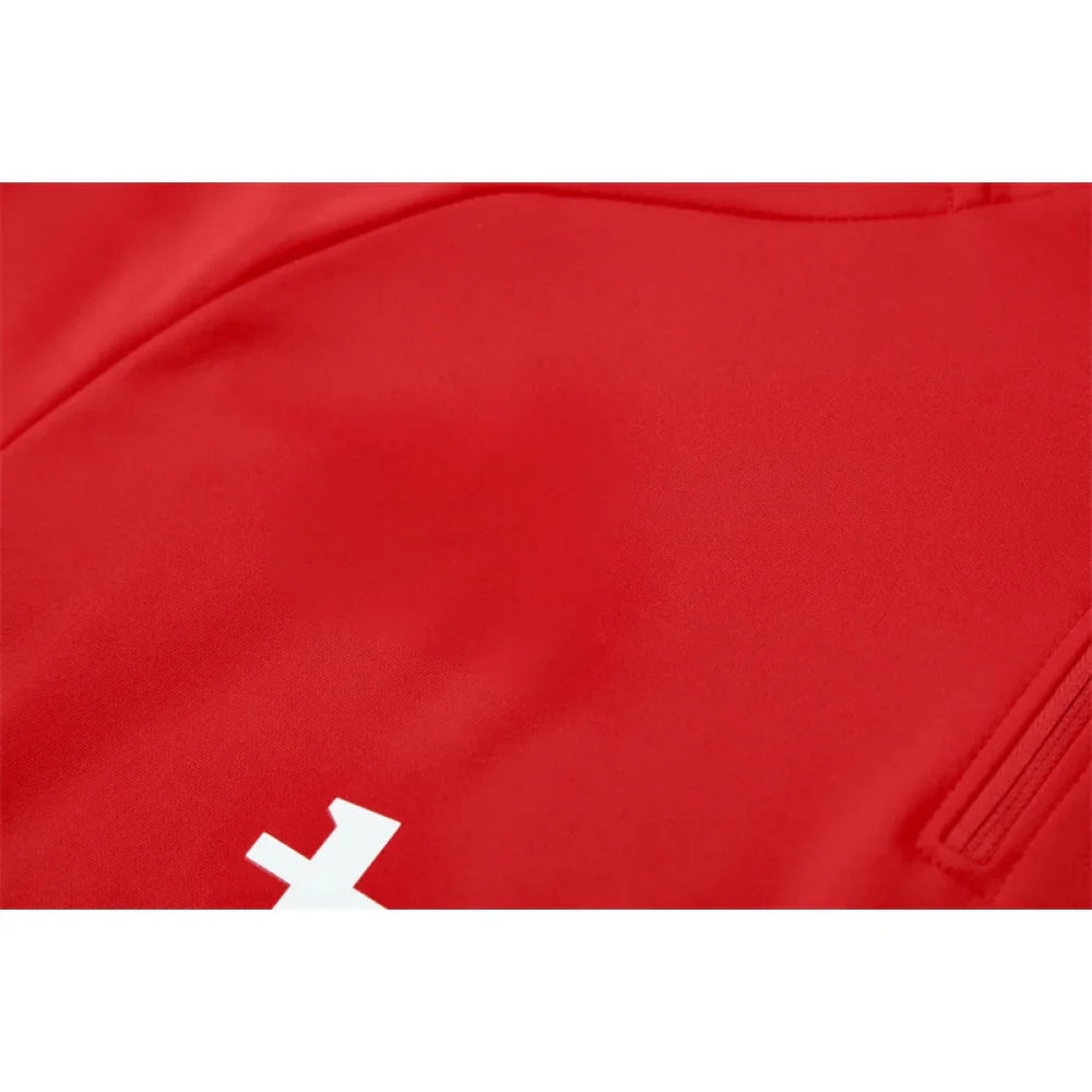 Chandal Manchester United 25-26, media cremallera, Modelo 2