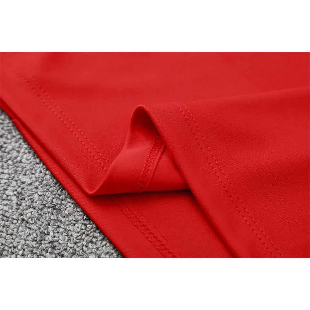 Chandal Manchester United 25-26, media cremallera, Modelo 2