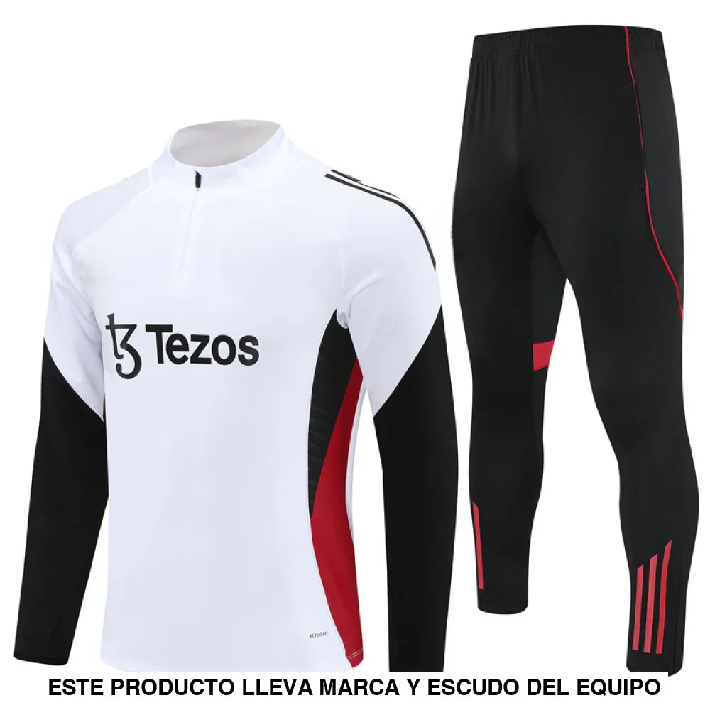 Chandal Manchester United 25-26, media cremallera, Modelo 3