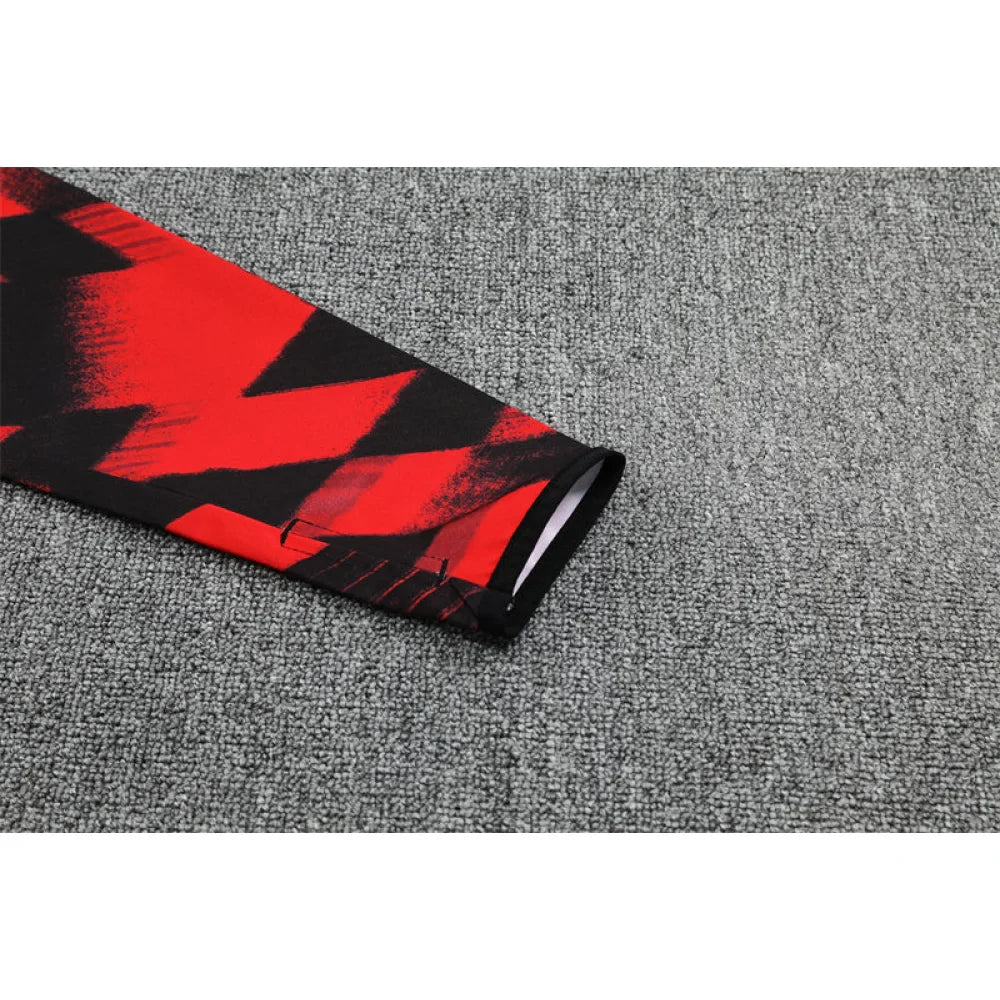 Chandal Manchester United 25-26, media cremallera, Modelo 6