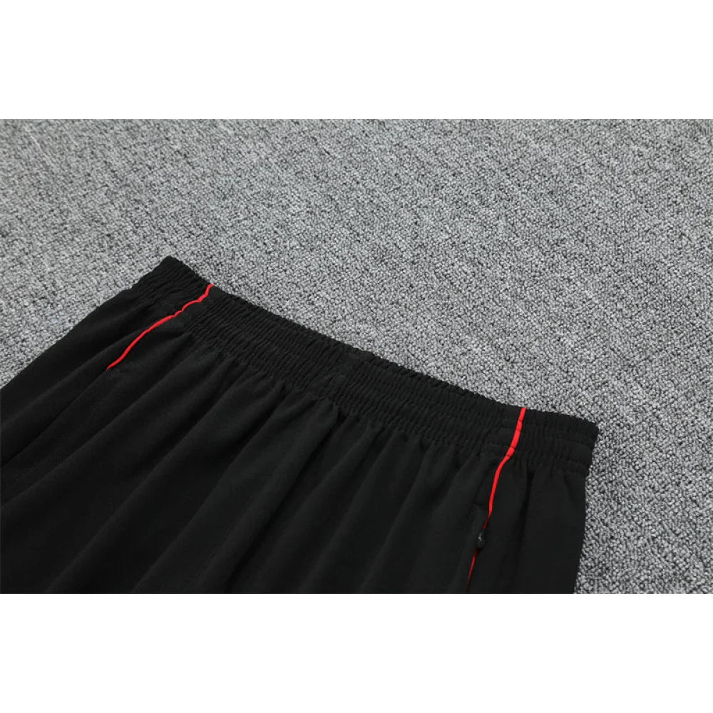 Chandal Manchester United 25-26, media cremallera, Modelo 6