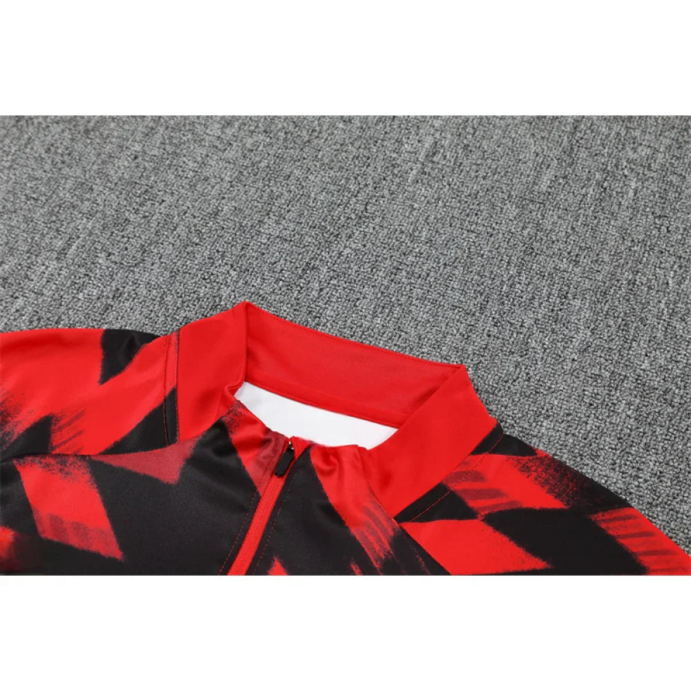 Chandal Manchester United 25-26, media cremallera, Modelo 6