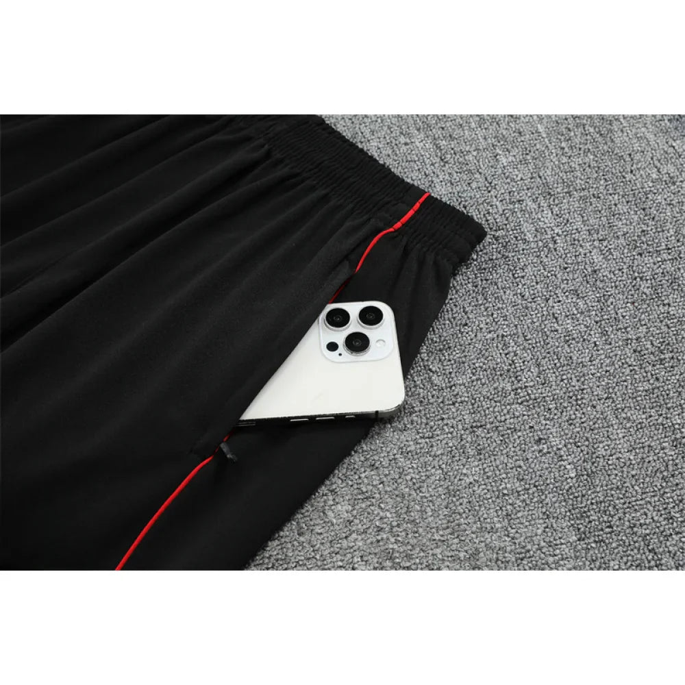 Chandal Manchester United 25-26, media cremallera, Modelo 6