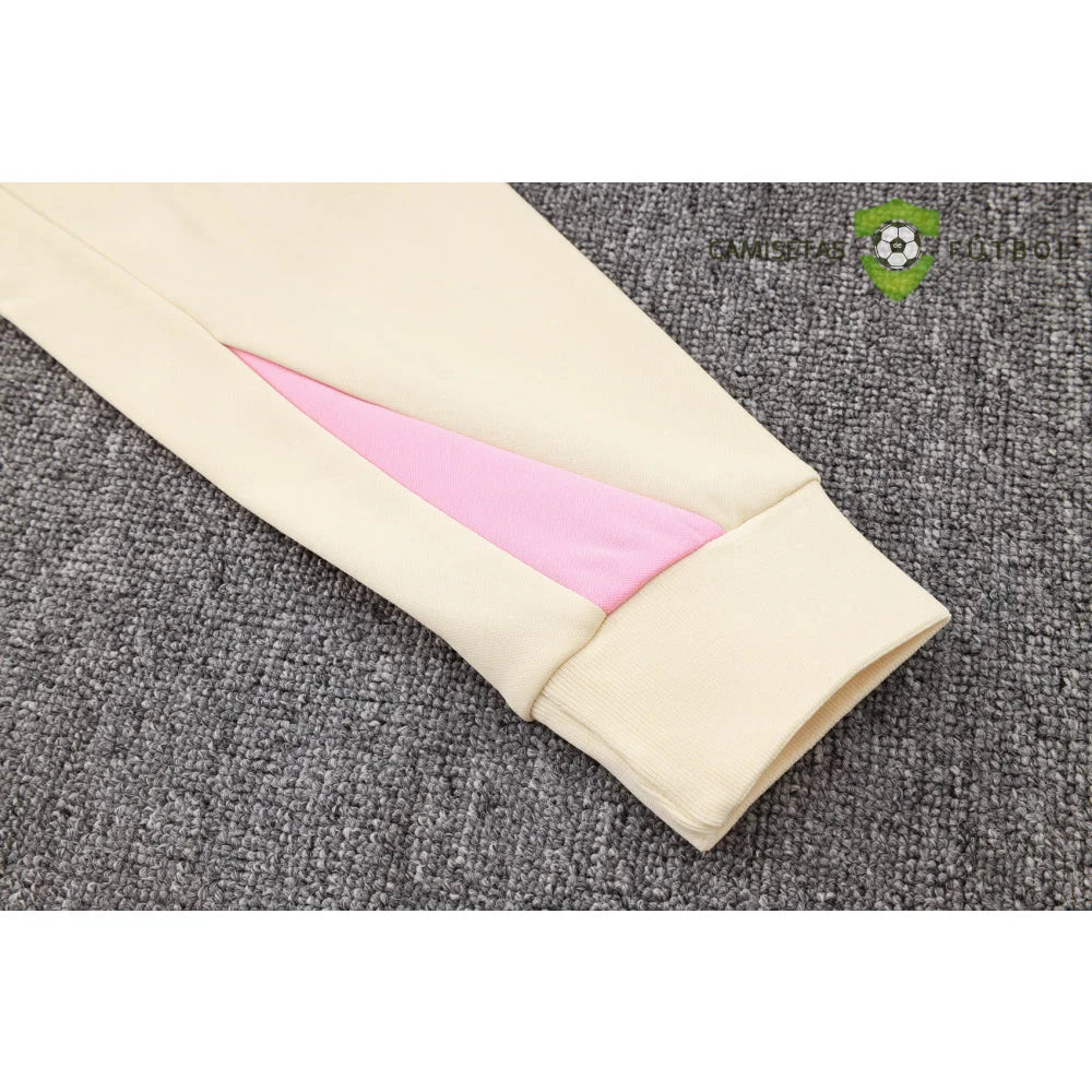 Chandal PSG 24-25, media cremallera con capucha, Modelo 3