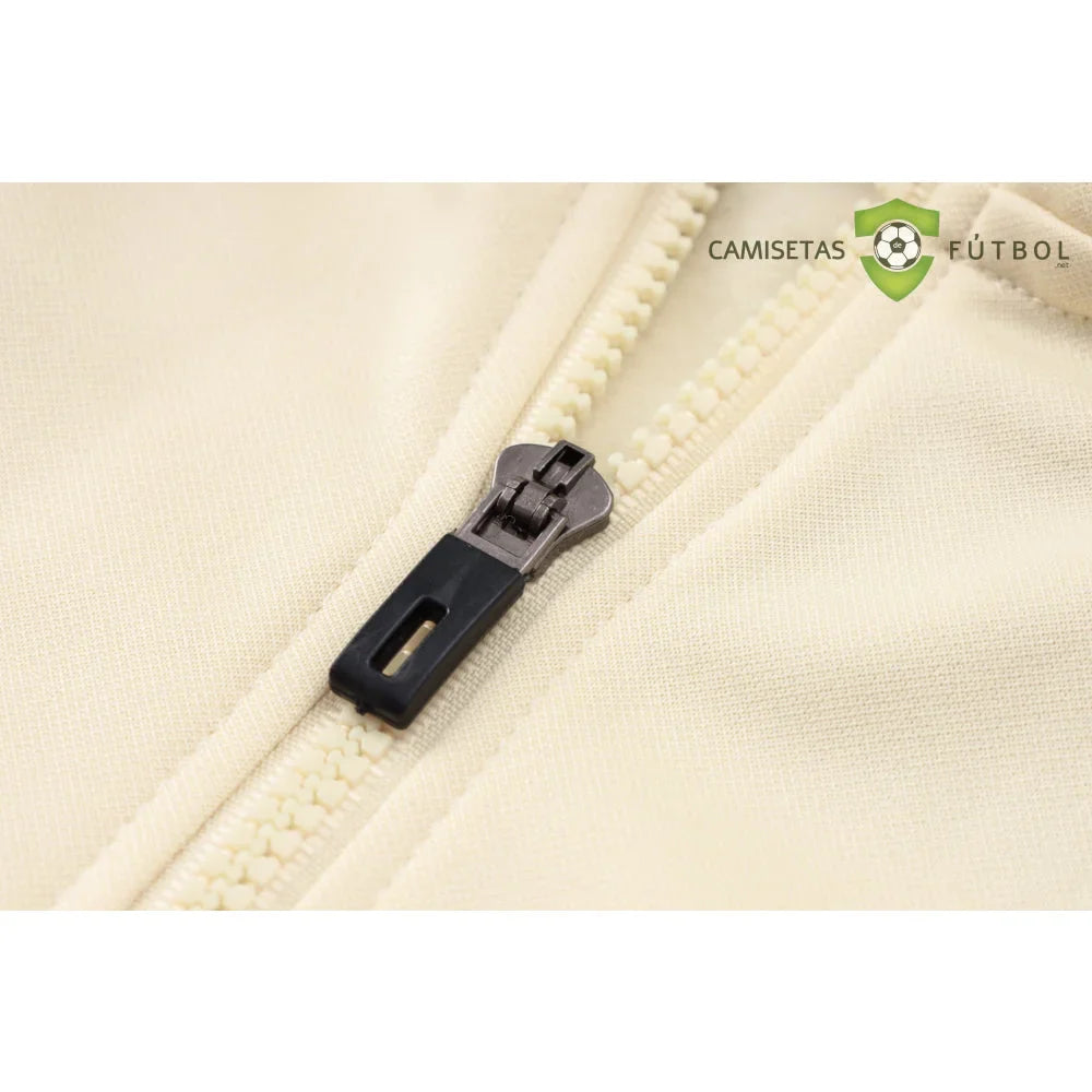 Chandal PSG 24-25, media cremallera con capucha, Modelo 3