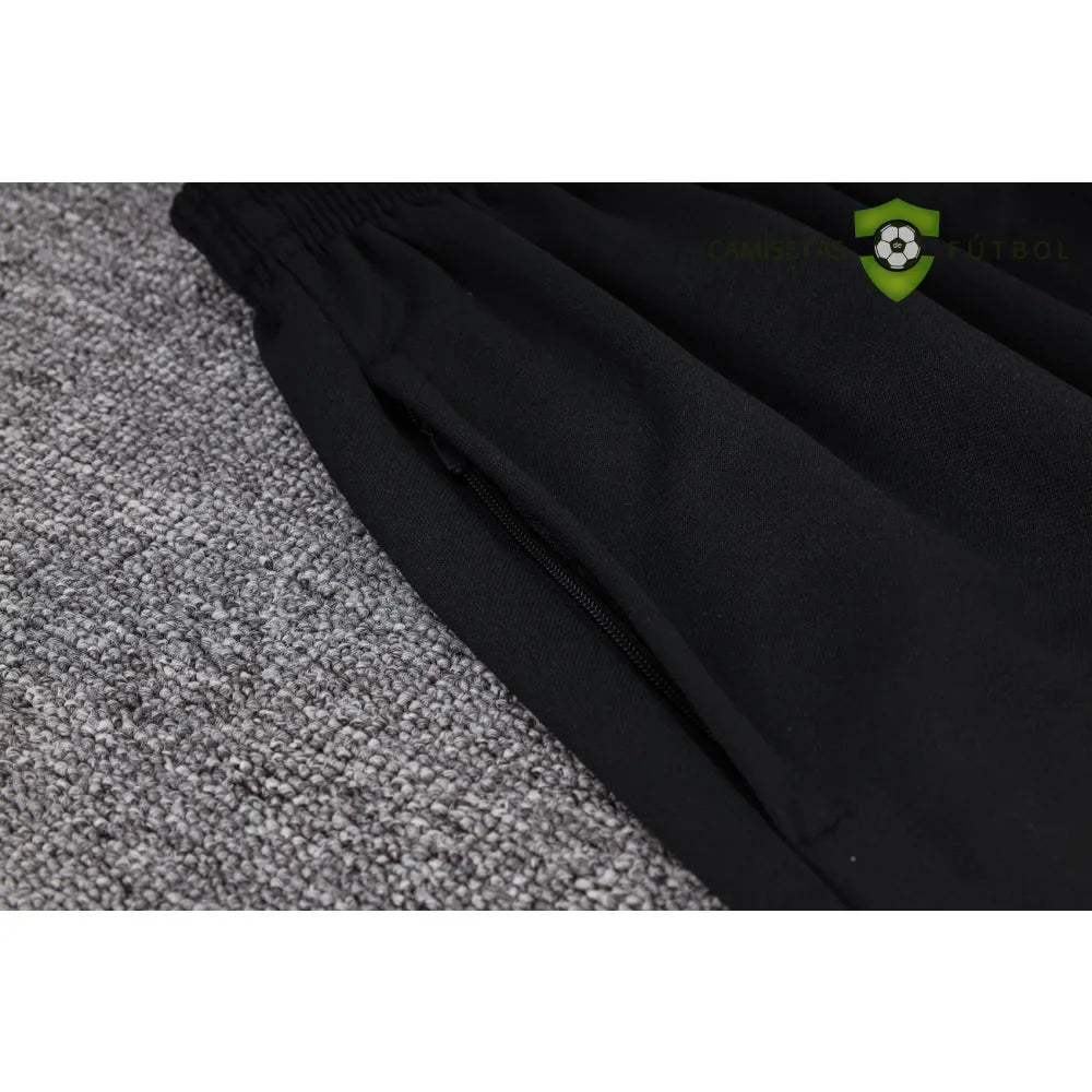 Chandal PSG 24-25, media cremallera con capucha, Modelo 3