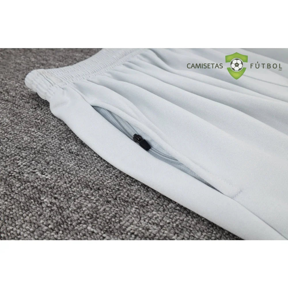 Chandal R.M. 24-25, cremallera completa con capucha, Modelo 1