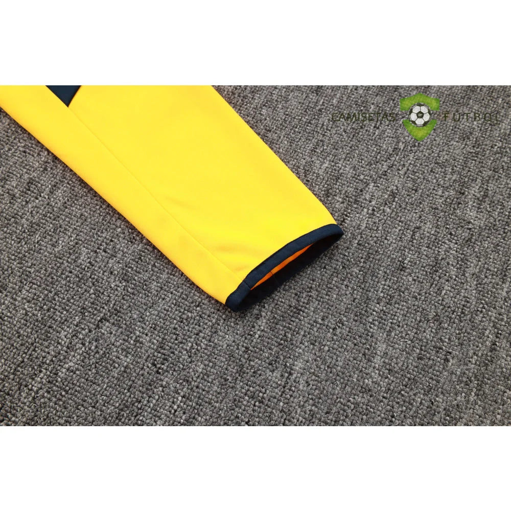 Chandal R.M. 24-25, cremallera completa, Modelo 3