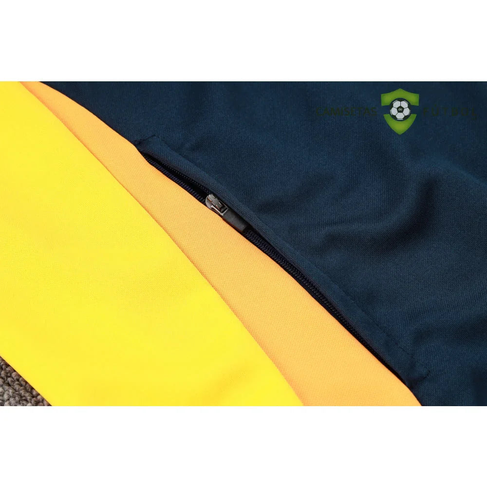 Chandal R.M. 24-25, cremallera completa, Modelo 3