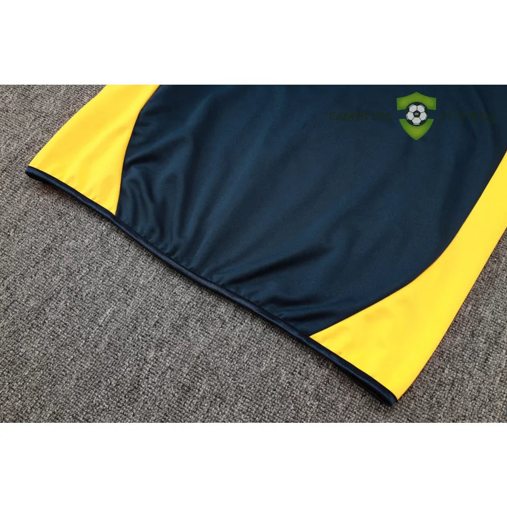 Chandal R.M. 24-25, cremallera completa, Modelo 3