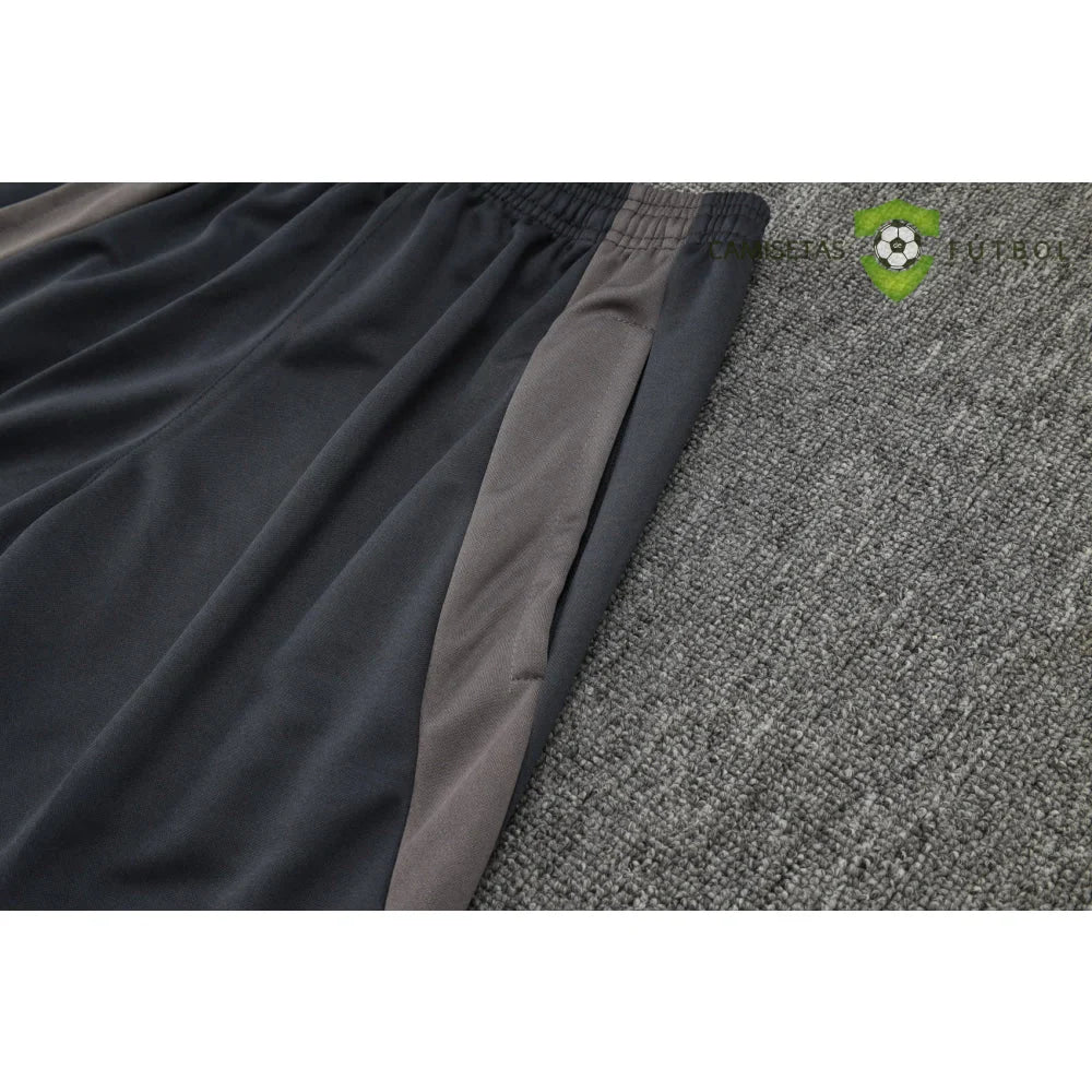 Chandal R.M. 24-25, cremallera completa, Modelo 5