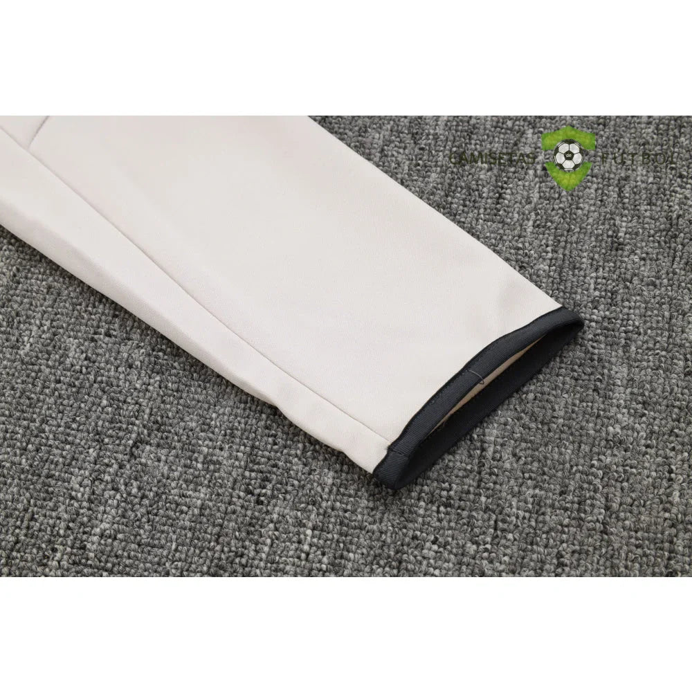 Chandal R.M. 24-25, cremallera completa, Modelo 5