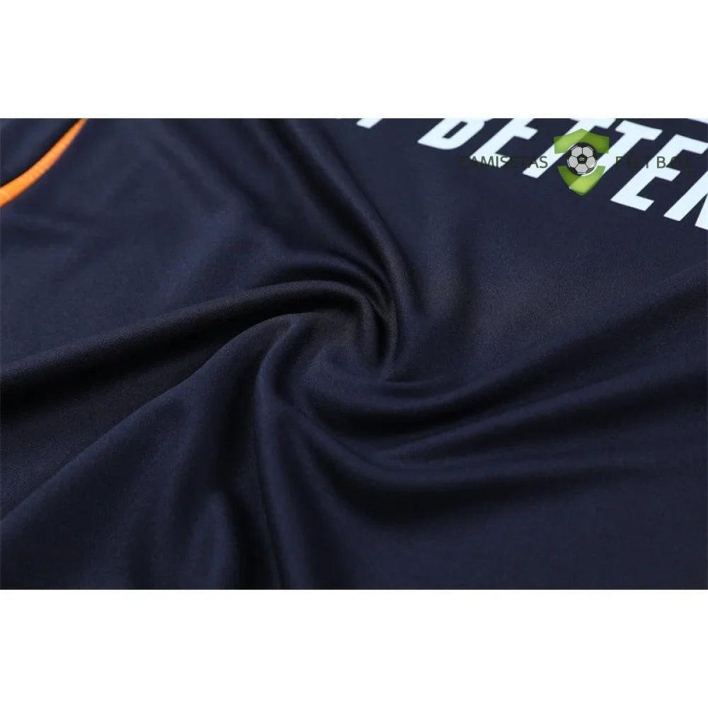Chandal R.M. 24-25, media cremallera, Modelo 3