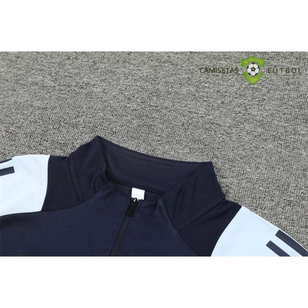Chandal R.M. 24-25, media cremallera, Modelo 3