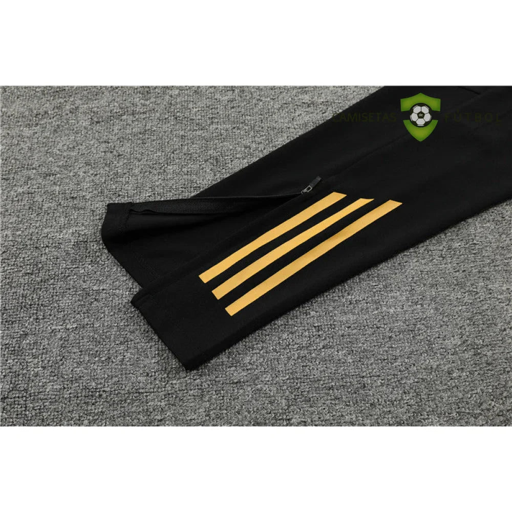 Chandal R.M. 24-25, media cremallera, Modelo 6