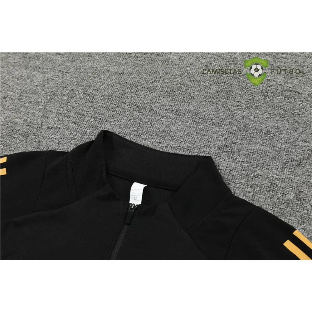 Chandal R.M. 24-25, media cremallera, Modelo 6